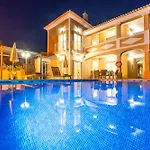 Villa Florenca By Algarve Vacation Albufeira