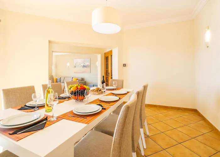 Florenca By Algarve Vacation Villa