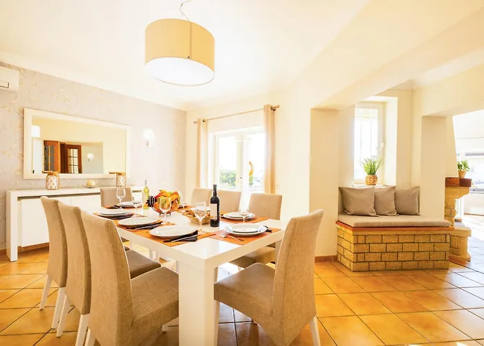 Florenca By Algarve Vacation Villa