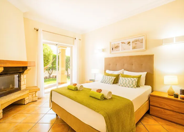 Villa Florenca By Algarve Vacation